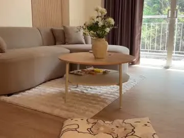 cuteelsa_ on Chaturbate