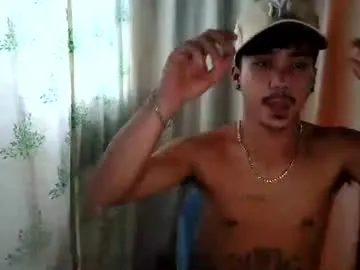 dave_cummers on Chaturbate