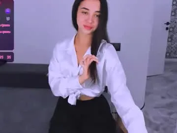 dilara_a on Chaturbate