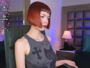 dolyconor on Chaturbate