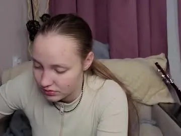 dustydeida on Chaturbate