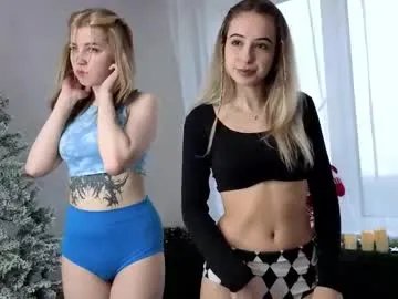 ella_desire on Chaturbate