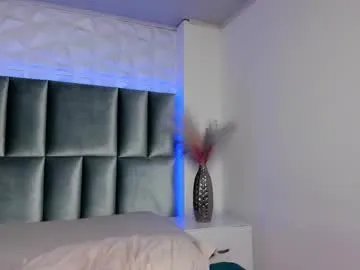 hollypeach_ on Chaturbate 