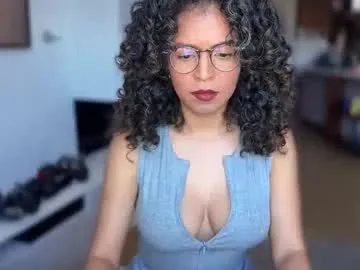 illaroom on Chaturbate