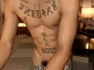 justine_hunk — #asian #bigcock #young #18 #new [693 tokens remaining]