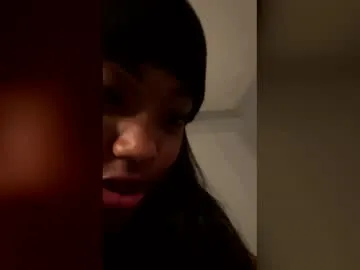 kat2025 on Chaturbate