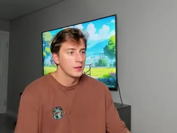 krishort — CumShow TK SHOW ) #bigcock #gay #young #twink /KrisHort [2081 tokens remaining]