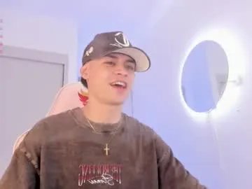 lennercollins_ on Chaturbate 