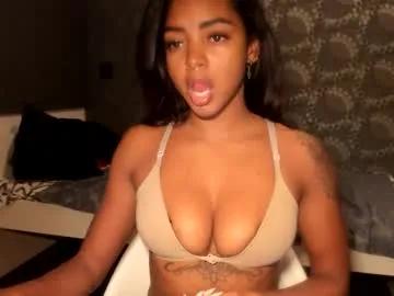 lexy_squirt_queen — The Best Squirter 500 tokens for Big Squirt - Goal is : BIG SQUIRT LIKE A FOUNTAIN #squirt #deepthroat #ebony #latina #bigboobs