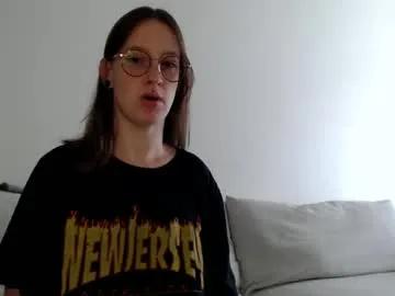 liljbby — Hows your NNN going? Playing Skyrim - Tits out for every lvl up! - Goal: Topless (11 mins) [411 tokens left] #joi #ass #bigtits #goddess #findom