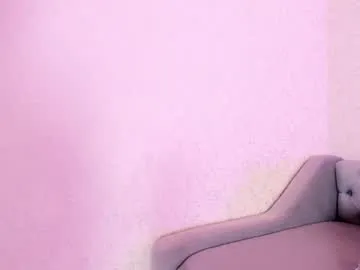 magic_rouse on Chaturbate