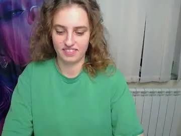 mariatess_ — | #hairy #natural #smallboobs #shy #german |