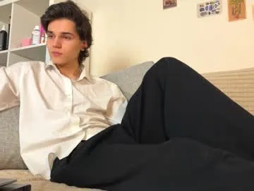 mark_romal on Chaturbate