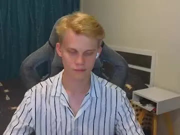 meow_mickey on Chaturbate