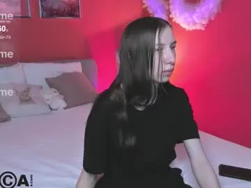 michele_mack on Chaturbate