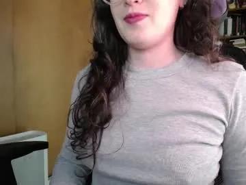 missivana777 — Type /tipmenu to play with your Mistress! #femdom #mistress #feet #brunette #natural