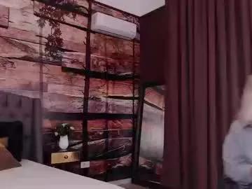 natalie_bitton — 88/77/66my special levels that gets me in a hotter mood!Try them on and let's see if u think u can make me cum? #french #british #blonde #smalltits #squirt