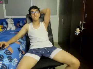 noxx_stark — GOAL: CUMMM SHOWW [1094 tokens remaining] Welcome to my room! #muscle #party #18 #gay #bigcock #couple