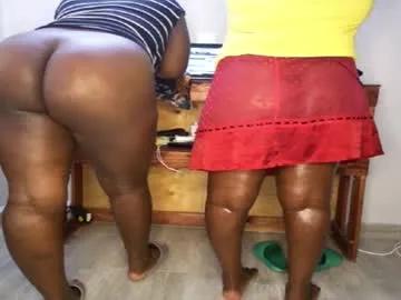 queenkiah on Chaturbate 