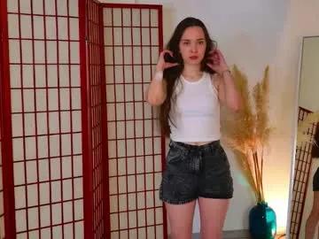 silentlily — ** stand up and spin around  **  hi hi  i'm Lily.  This is my first day   #18 #new #muscle  #shy #natural [15 tokens remaining]