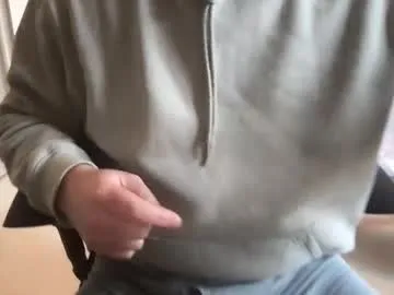 studentcuttwink — Roommate is home ;) OPEN DOOR tip 33/66 - commando in grey joggers ;) CUM AT GOAL #precum #british #c2c #bigballs  #cut  [2616 tokens remaining]