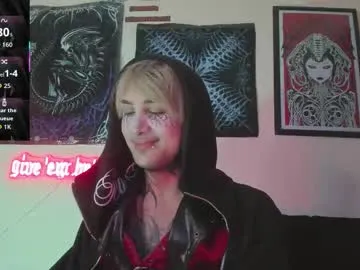 vampiredavyd on Chaturbate