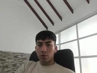 thomas_marx on Flirt4Free