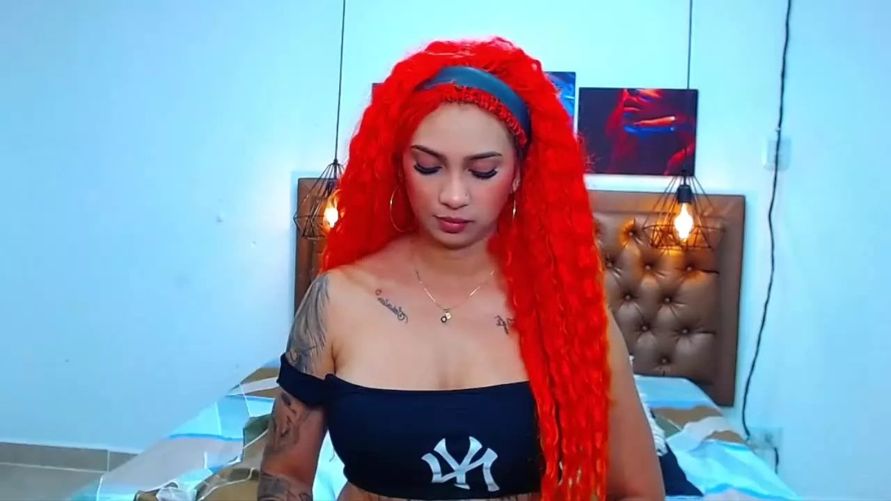 Nathalyfox1 on Streamray