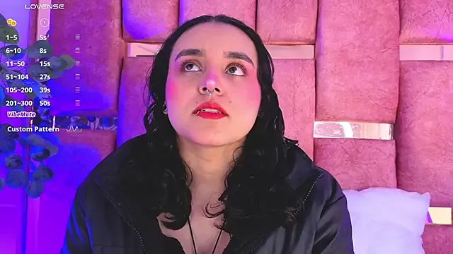 _Ambar-devon_ on StripChat