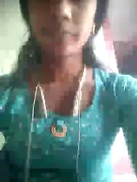 aadhini01 on StripChat 