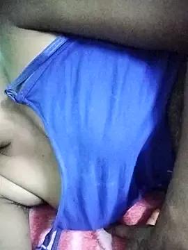 aadhini01 on StripChat 