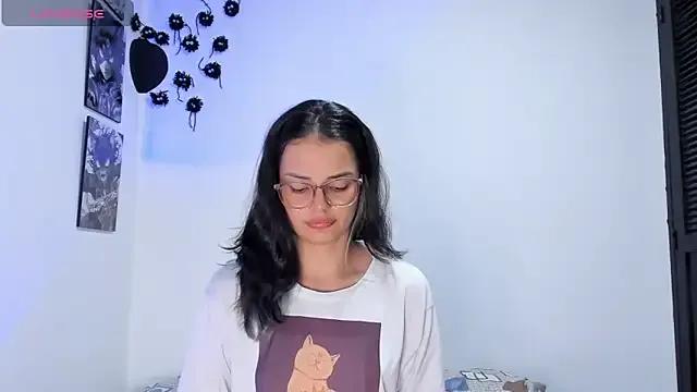 Abby_Saenz01 on StripChat 