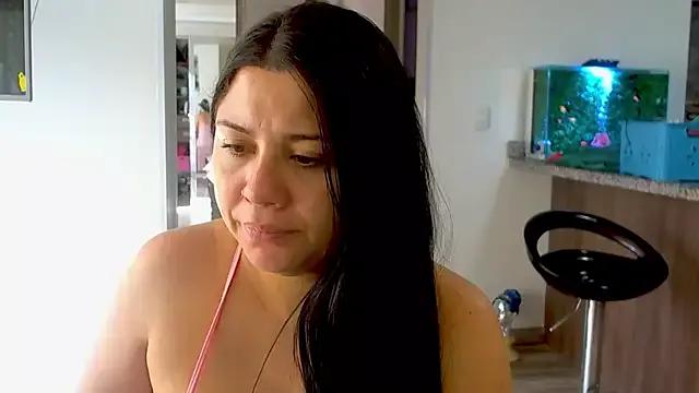 adan_eva960 on StripChat 