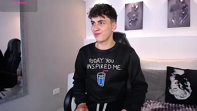 AdrianRinaldi — Completly naked 4u