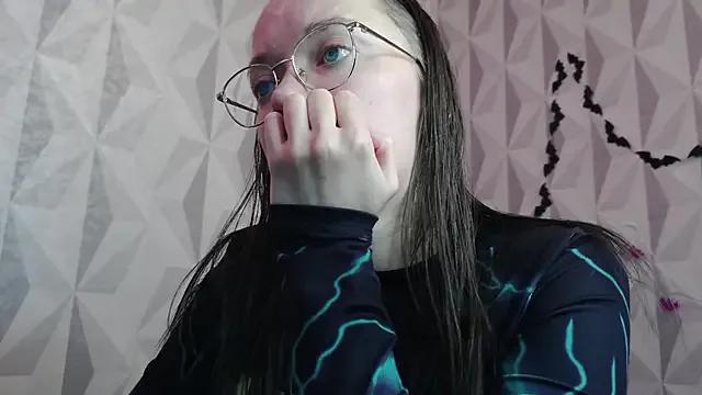 Aelita_bb — show tits