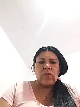 AgathaPember on StripChat 