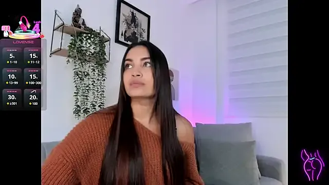 aisha_es on StripChat