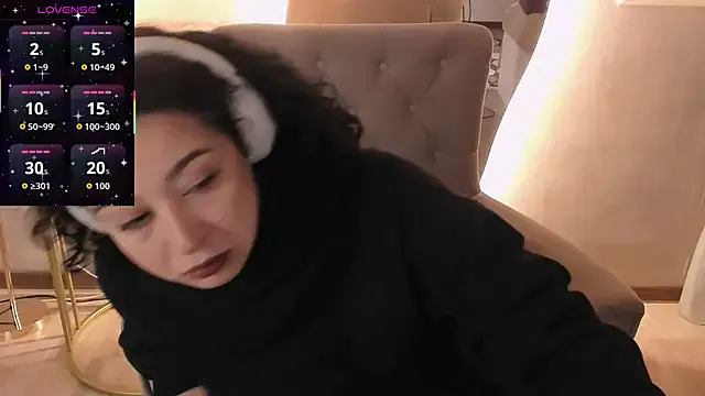 Aisha_Goldstein — Freechat on StripChat