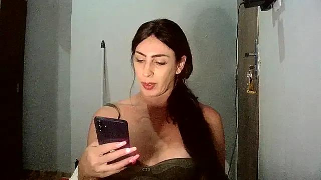 AlexiaDuucan — Freechat on StripChat