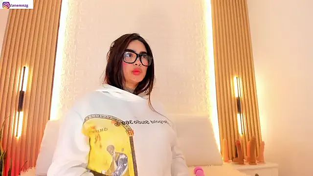 alyssa_vargas — Rub Boobs 