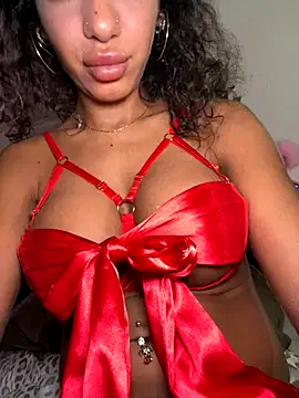 AlyssaHottv_ on StripChat