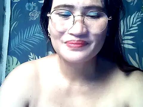 Amazing_Angel22 on StripChat 