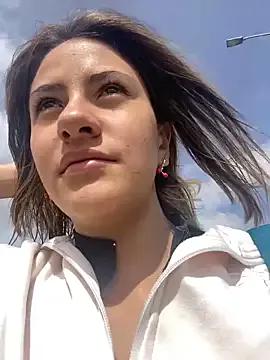 Andrea_19blonde — Show tits in transport