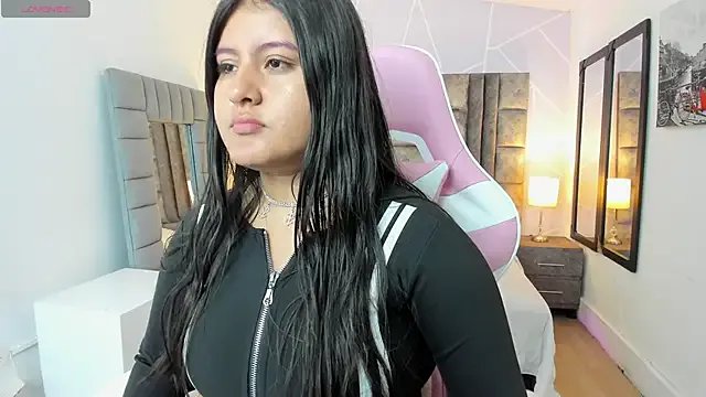 AnnaSwift_ on StripChat 