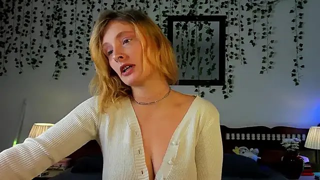 Ariana_Spring on StripChat 