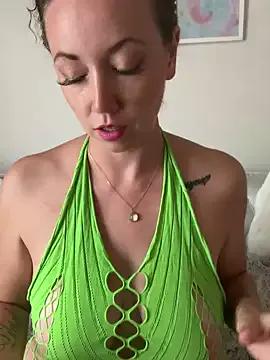 BarbieKarly on StripChat 