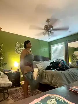 caramel__cremes on StripChat 