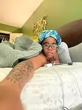 caramel__cremes on StripChat 