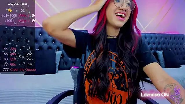 celeste_wayne on StripChat 