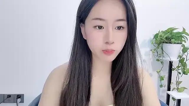 chloe-01 on StripChat